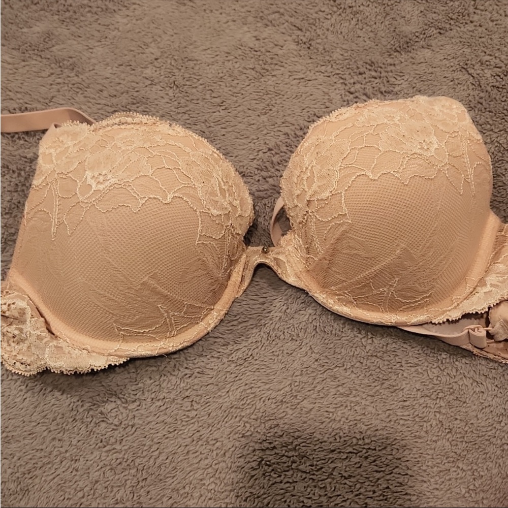 Maidenform Bra 34D